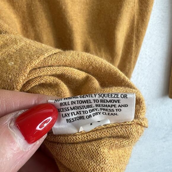 Eileen Fisher XS Tunic Sweater Cashmere Blend 3/4 Sleeve V-Neck Pullover Hooded - Picture 10 of 12